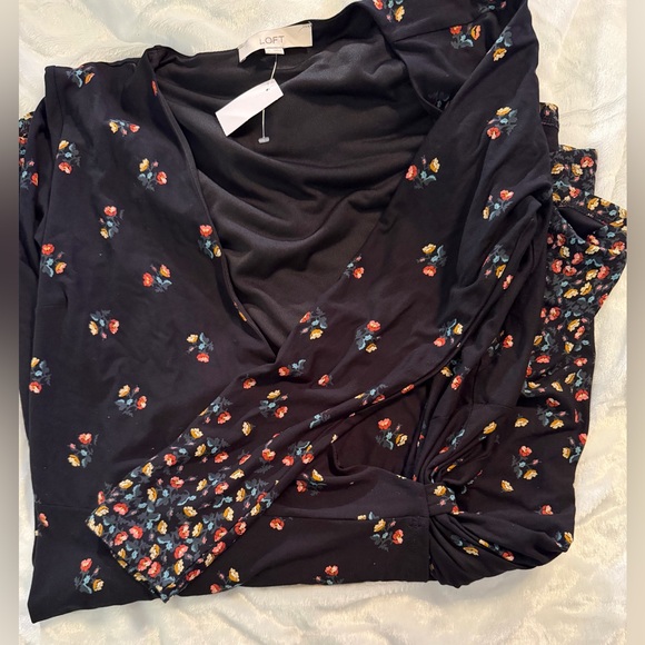 NWT The Loft Black Floral Wrap Dress - Picture 4 of 7